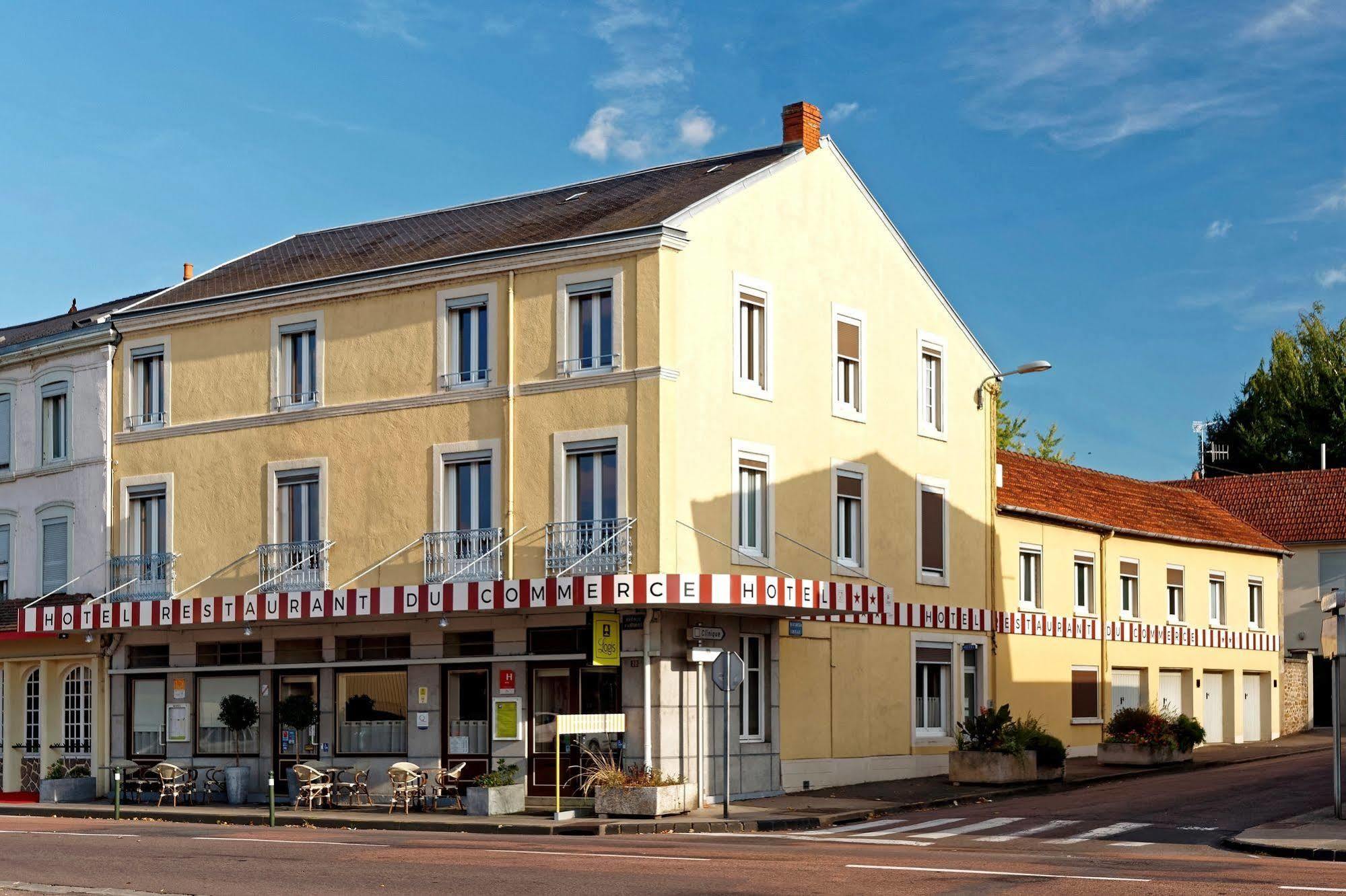 Contact Hotel Du Commerce Et Son Restaurant Cote A Cote Autun ภายนอก รูปภาพ